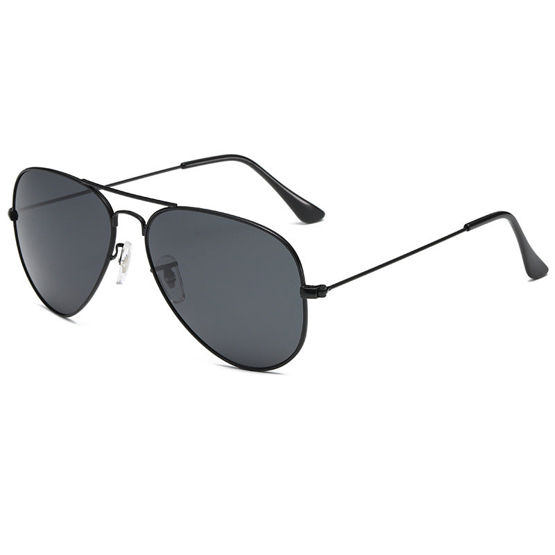Classic Vintage Ultra-Light Polarised UV-Protection Pilot Sunglasses WGSG3025