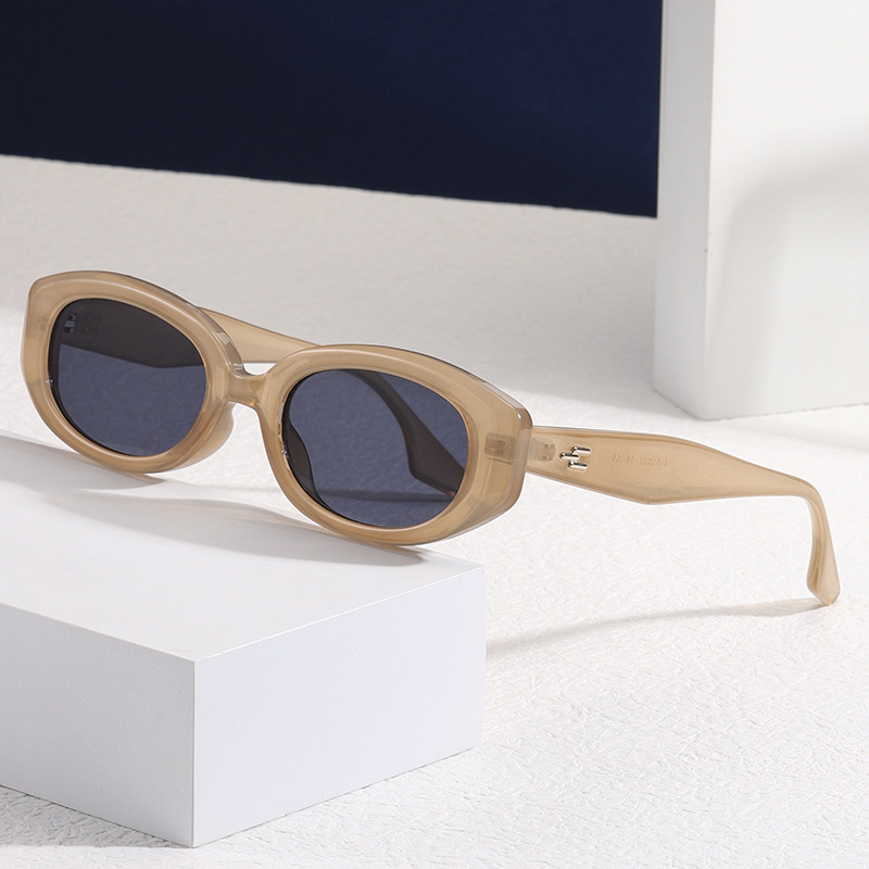 Oval PC Small-Frame Cat-Eye Retro UV400 Sunglasses WGSG3314