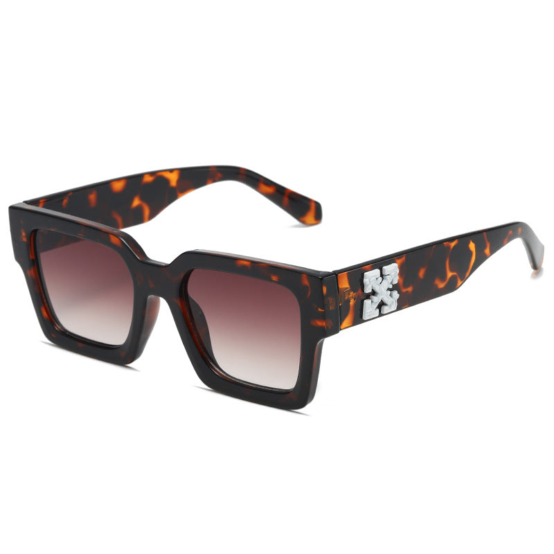 Square Vintage & Fashionable Snowflake-Style Heavy-Weight Unisex Sunglasses WGSG3337 28g