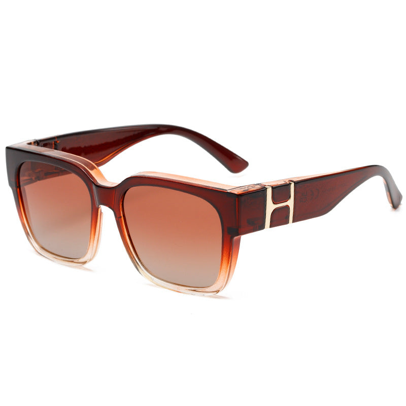 TR90 Polarised TAC Square-Frame Clip-On Sunglasses - UV Protection WGSG3429