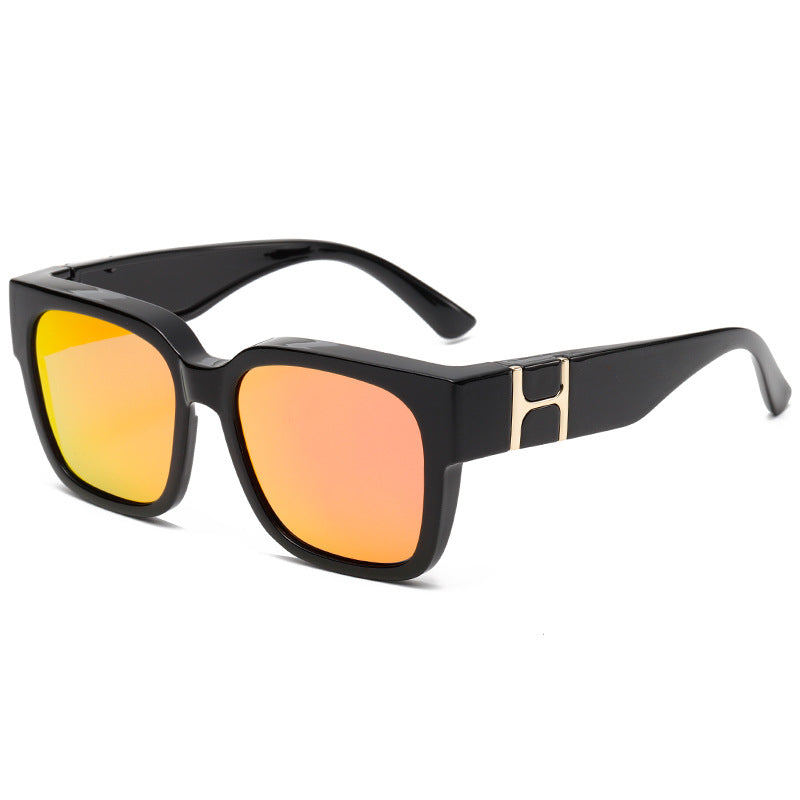 TR90 Polarised TAC Square-Frame Clip-On Sunglasses - UV Protection WGSG3429