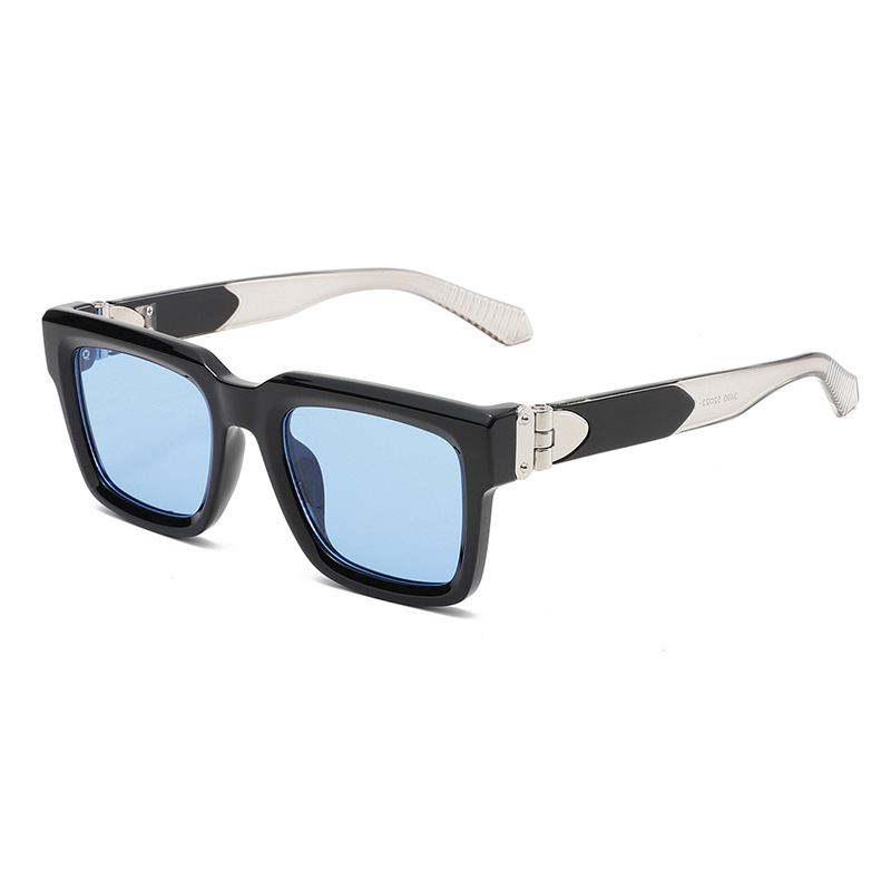 Retro-Chic Statement Square-Frame UV400 Sunglasses WGSG3490