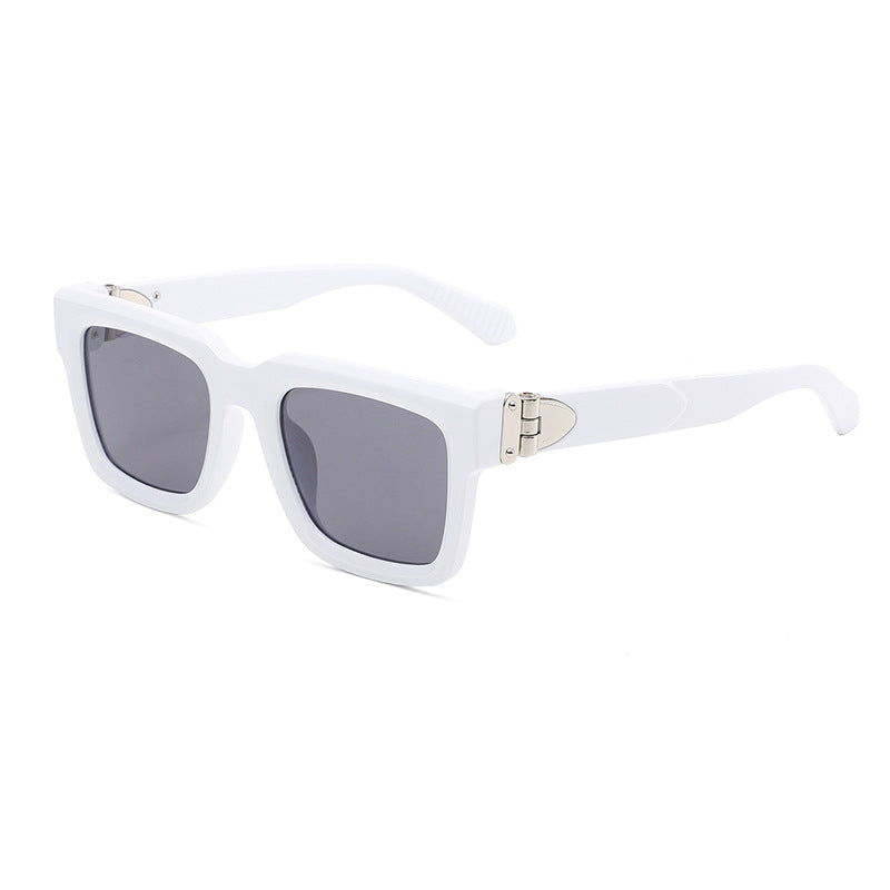Retro-Chic Statement Square-Frame UV400 Sunglasses WGSG3490