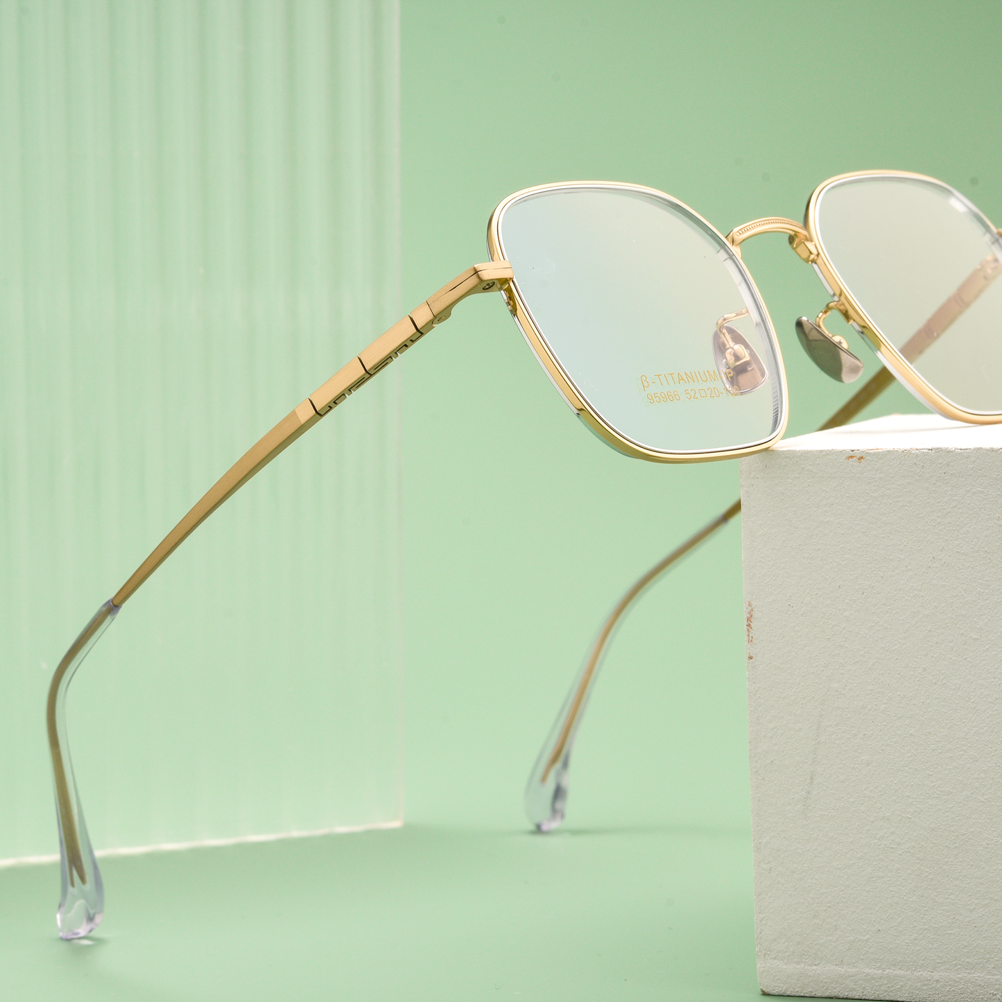 Classic Titanium Glasses WGXH95966T-WOOglasses