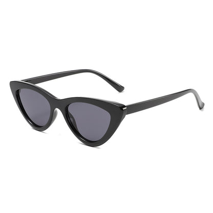 Featherlight UV400 Retro Cat-Eye PC Sunglasses WGSG3009