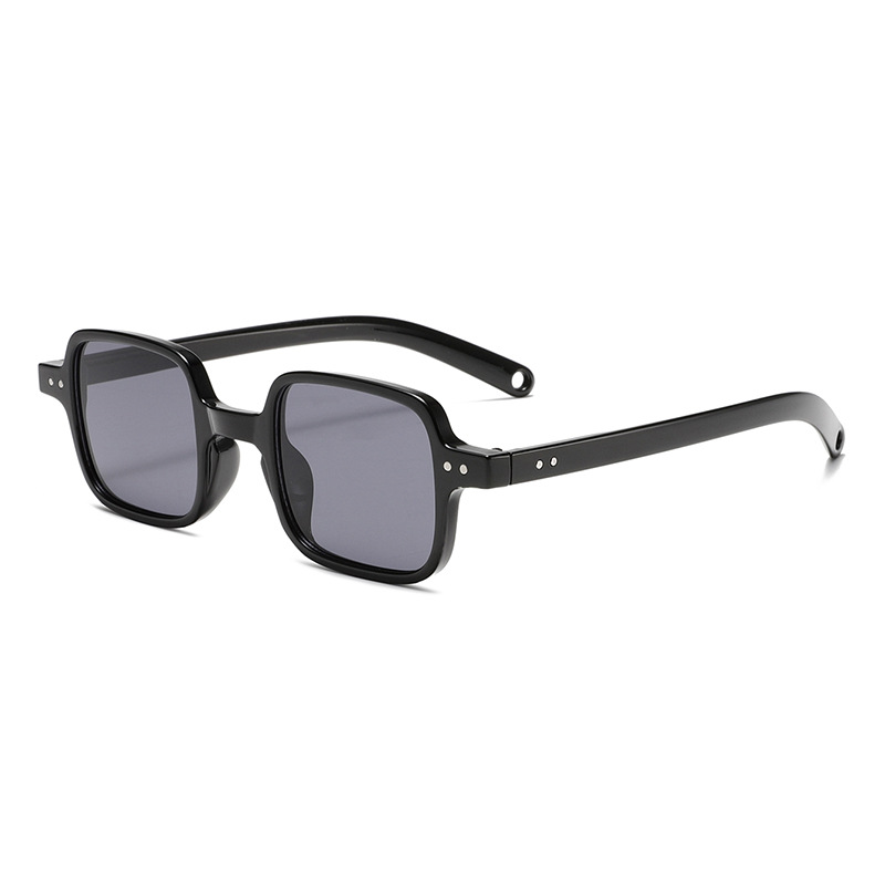 Retro-Chic Narrow Face Petite Square UV400 Protection Sunglasses WGSG3154 (21g)