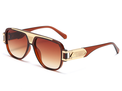 UV-Protective Oversized Chunky Wayfarer Sunglasses with Premium Finish WGSG3271 (44g)