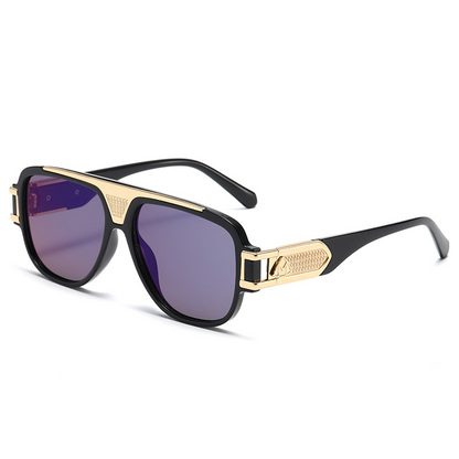 UV-Protective Oversized Chunky Wayfarer Sunglasses with Premium Finish WGSG3271 (44g)