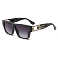 PC Oversized UV400 Fashion-Forward Sunglasses WGSG3516