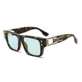 PC Oversized UV400 Fashion-Forward Sunglasses WGSG3516