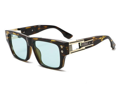 PC Oversized UV400 Fashion-Forward Sunglasses WGSG3516