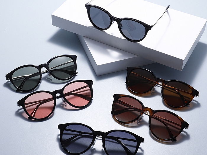 No showrooms. No middlemen.