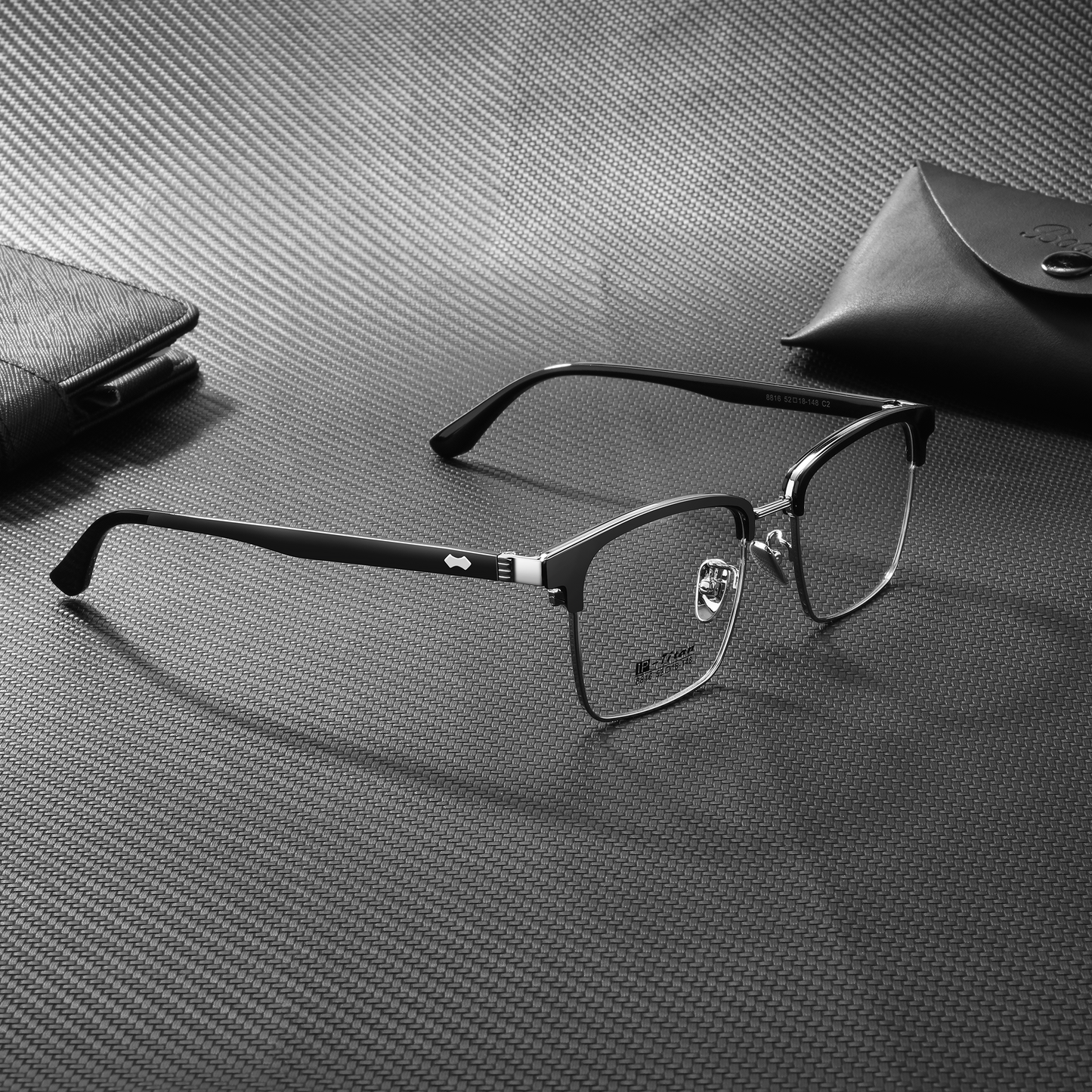 Classic Titanium Glasses WGXH8816-WOOglasses