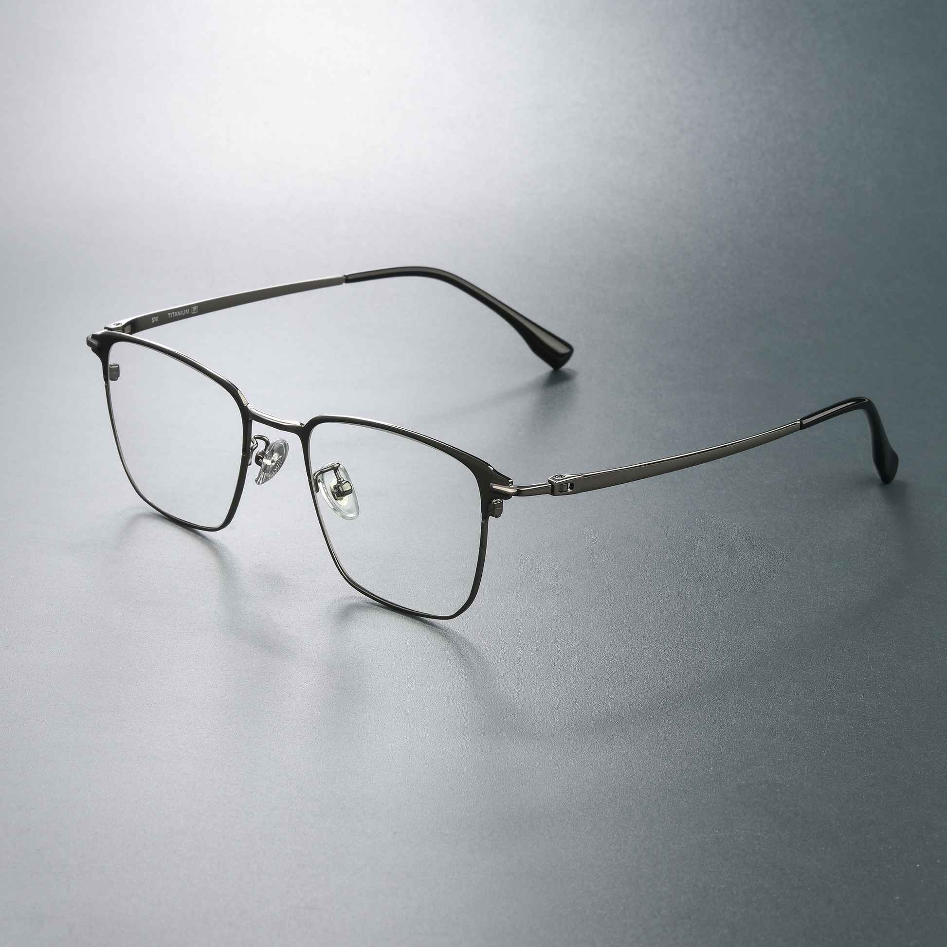 Classic Titanium Glasses WGXH89557T-WOOglasses